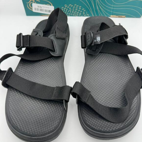 Sandals_&_Flip_Flops